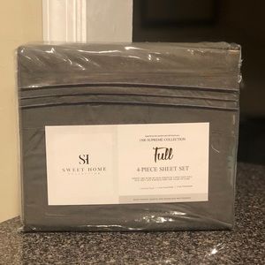 FULL size brand new sheet set, deep gray